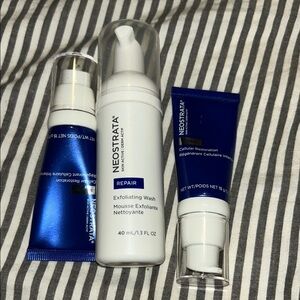 NEW 🆕 Blue and White Cleanser and Exfoliant Set